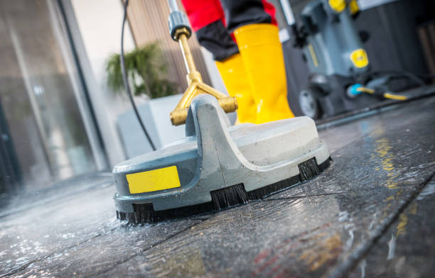 Why Choose Our Certified Pressure Washing Experts for Your Project Needs in Amberley, OH?